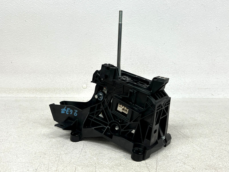 ⭐2015-2021 LEXUS NX200T AUTO TRANS FLOOR GEAR SHIFTER SELECTOR ASSY OEM LOT2637