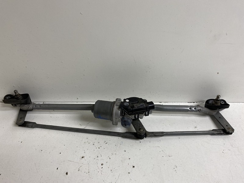 2016-2023 Toyota Tacoma Wiper Motor & Transmission Linkage 85110-04050 Oem