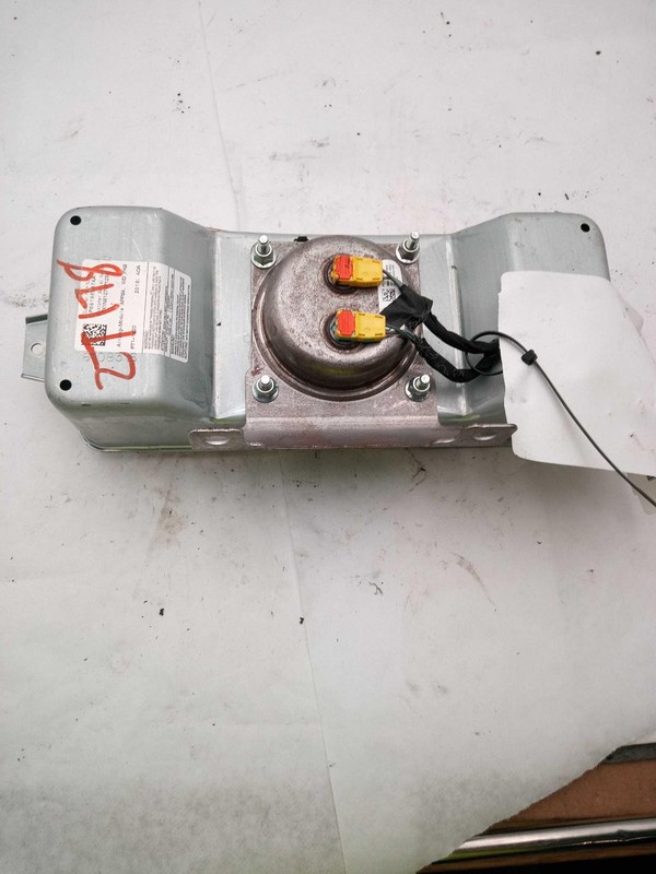 Used Right Instrument Panel Air Bag fits: 2016 Dodge Durango front passenger das