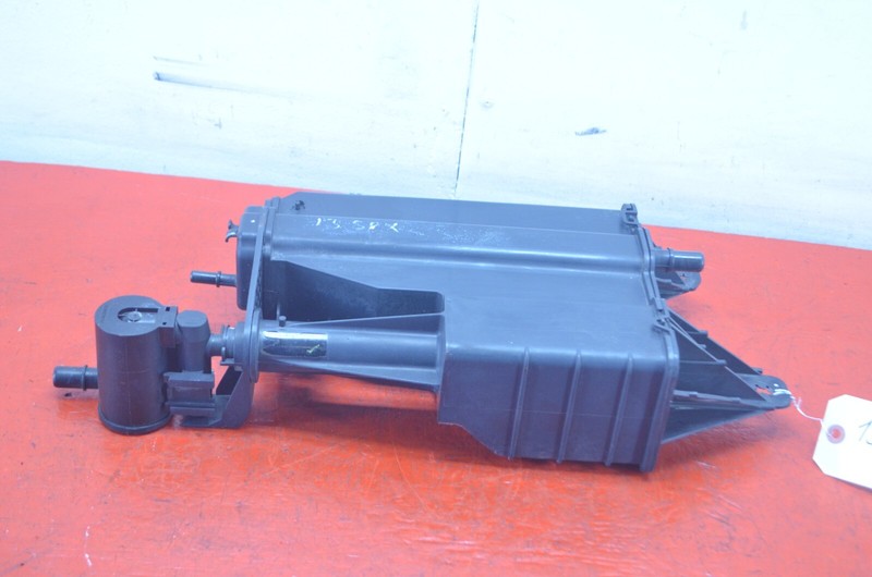 12-16 CADILLAC SRX 3.6L ENGINE FUEL VAPOR CHARCOAL CANISTER OEM