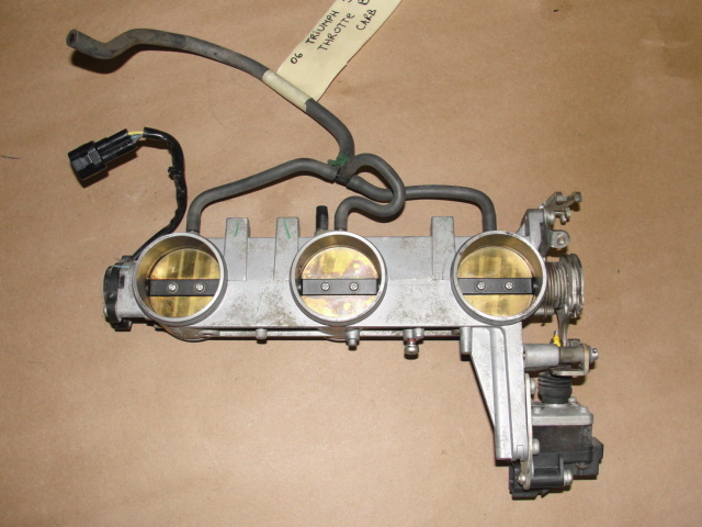 06 TRIUMPH SPRINT 1050 ST THROTTLE BODY CARBURETOR CARBS BODIES SPRINT1050