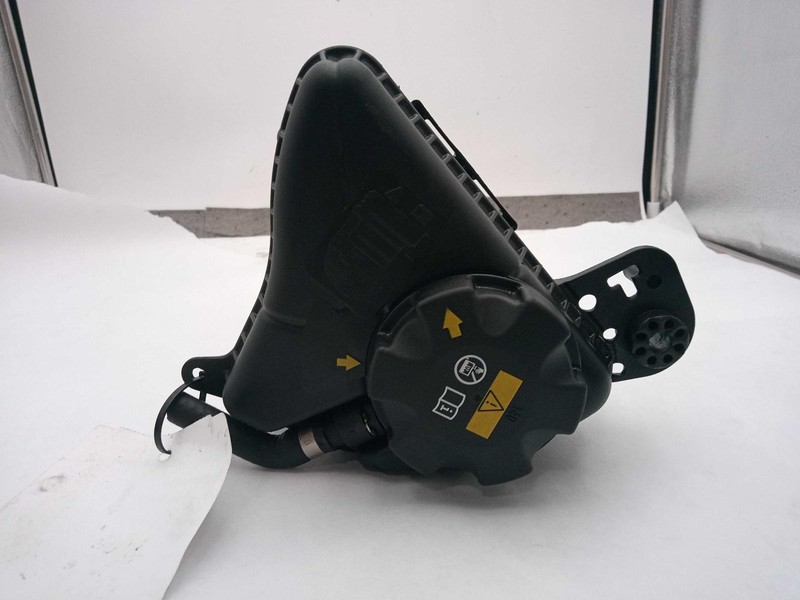 Used Engine Coolant Reservoir fits: 2015 Bmw 535I engine Grade B