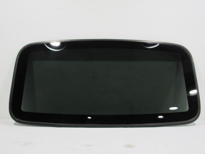 09-14 Subaru Outback 2011 Front Sunroof Sun Moon Roof Window Glass ;