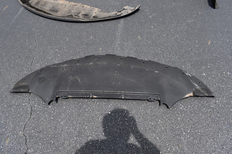 2017-2020 TESLA MODEL 3 FRONT SPLASH SHIELD FACTORY OEM LOCAL PICKUP