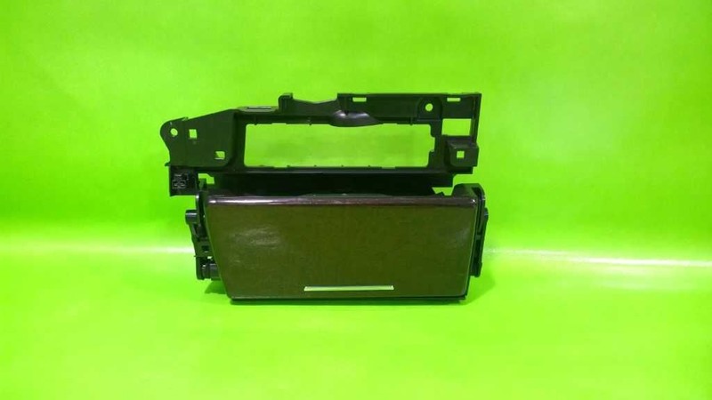 13 14 XTS CONSOLE CUPHOLDER OEM 4073-30