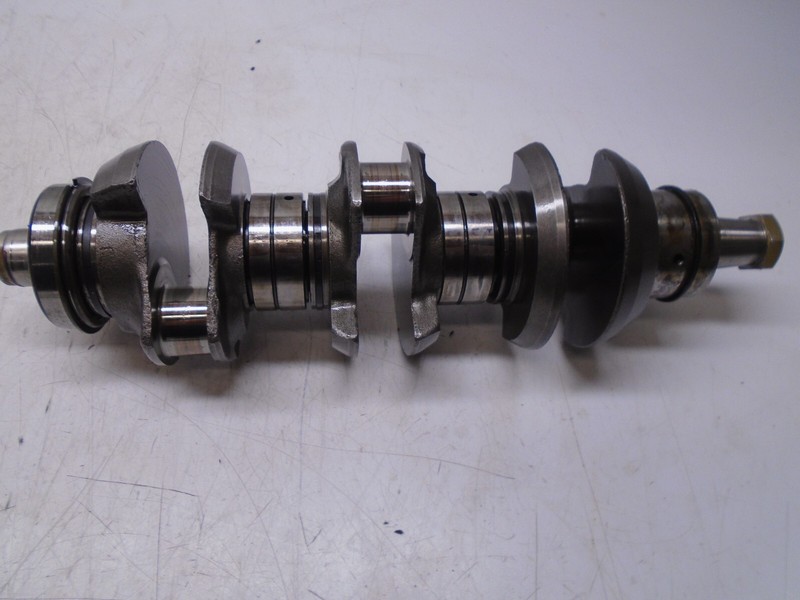 CC3 Johnson Evinrude Engine Crank Crankshaft 339156 437034 96-01 25 35 HP