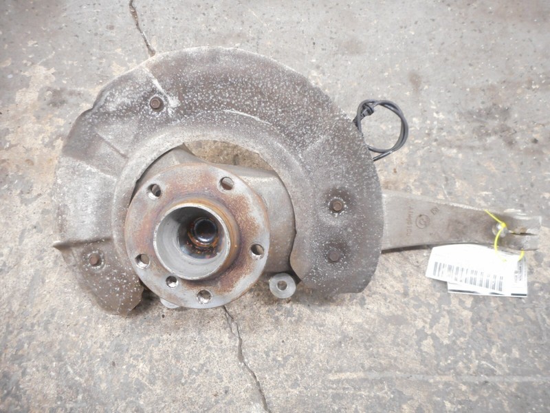BMW 535i Spindle Knuckle Hub Front Driver Left RWD OEM 2011-2016