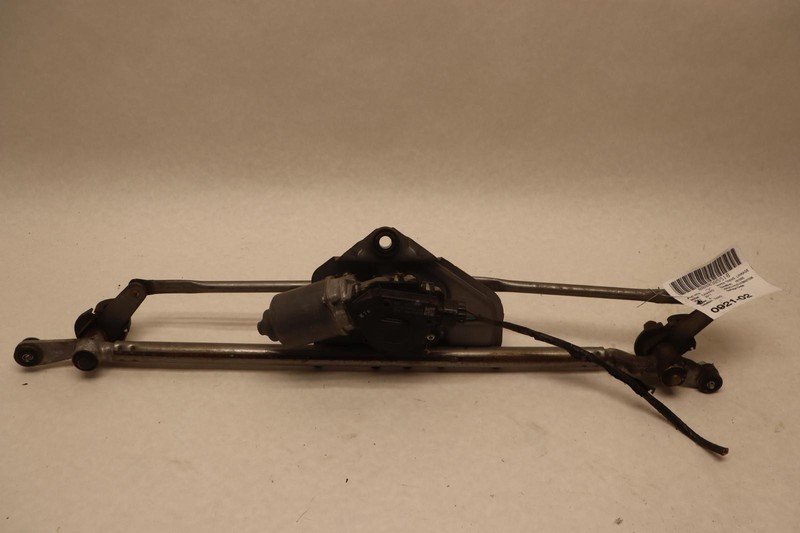2010-2015 CHEVY CAMARO FRONT WINDSHIELD WIPER MOTOR TRANSMISSION LINKAGE OEM