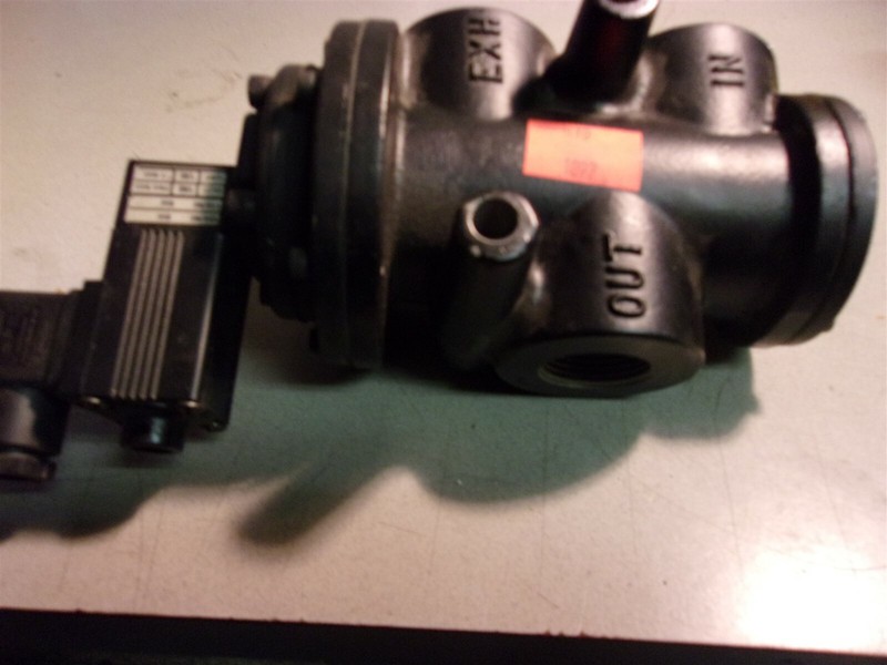 Norgren D1036J Valve Assembly *FREE SHIPPING*