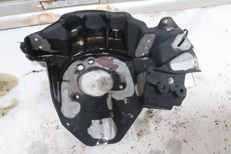 2020-2023 CHEVY CORVETTE REAR RIGHT SIDE SHOCK TOWER SUPPORT BRACKET OEM
