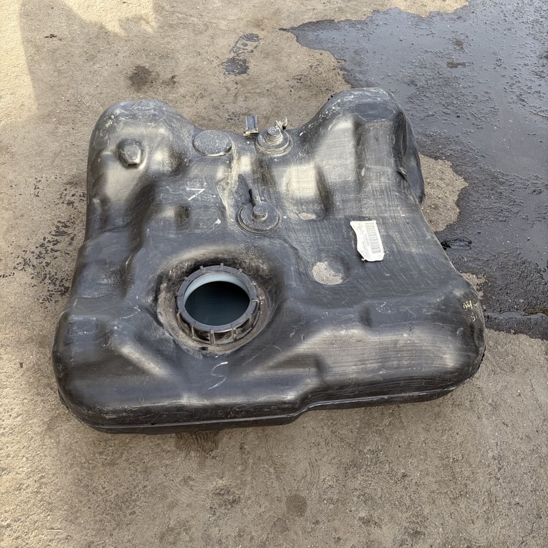 01-05 Honda Civic Fuel Gas Tank 17500-S5A-A35 OEM