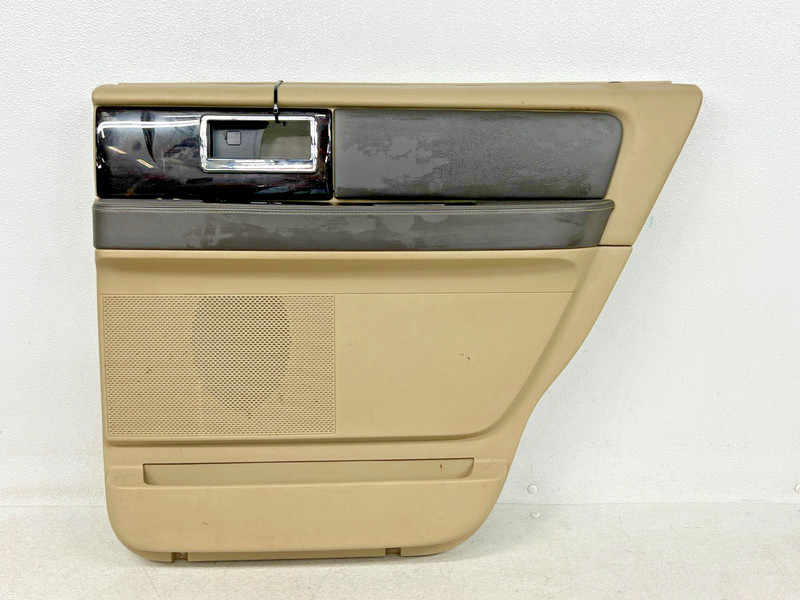 ⭐2015-2017 LINCOLN NAVIGATOR REAR RIGHT RH SIDE INTERIOR DOOR PANEL OEM LOT2703