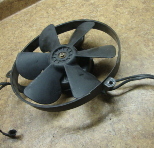 2003 Honda Valkyrie GL1500 GL 1500 C Engine Cooling Radiator Fan Motor Coolant