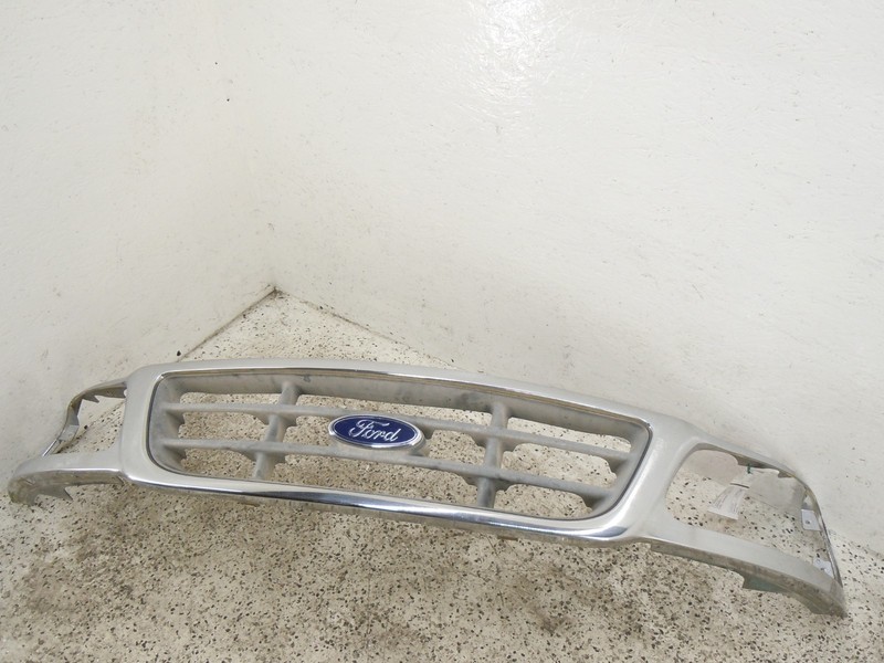 2003 03 Ford F-150 Grille OEM YL348200HAW