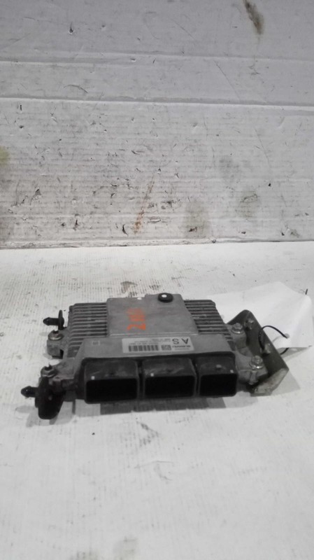 2015 Subaru WRX Engine Control Module ECM 2.0L OEM Black 137K Miles
