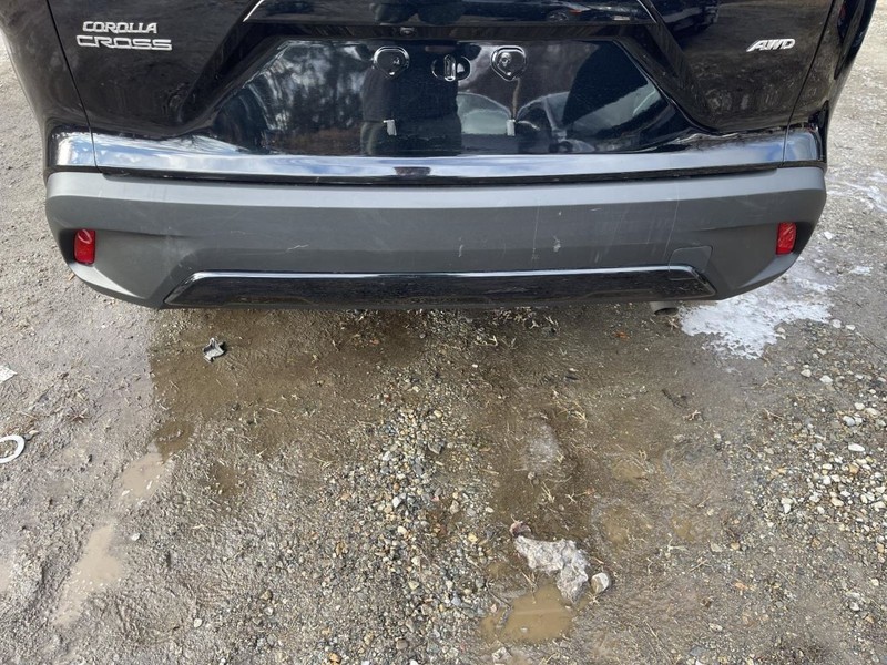22-23 TOYOTA COROLLA CROSS REAR BUMPER COVER BLACK PC:D11 2.0L AWD 62K -L- 63270
