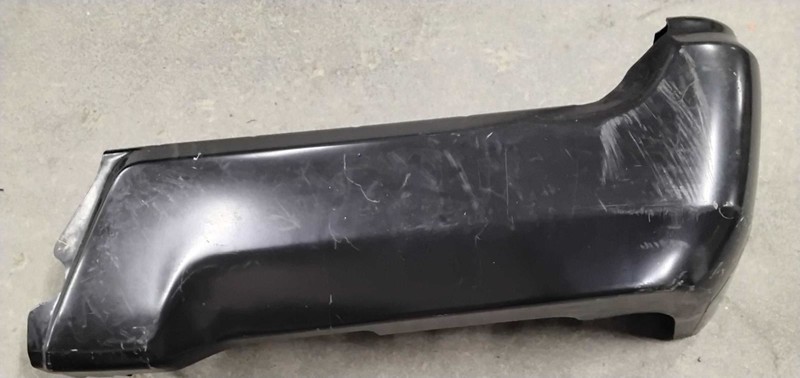 2008-2016 Ford F-250 F-350 RH Bumper End Paint to Match HC3B17906
