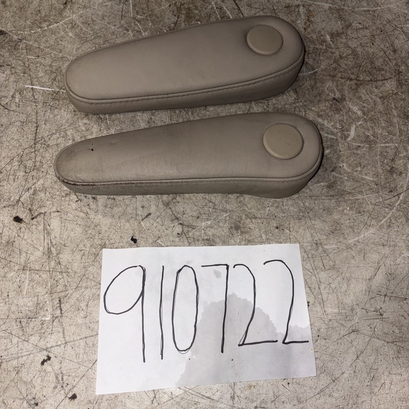 2007-09 Lexus RX350Seat Armrest Pair Cover OEM Front