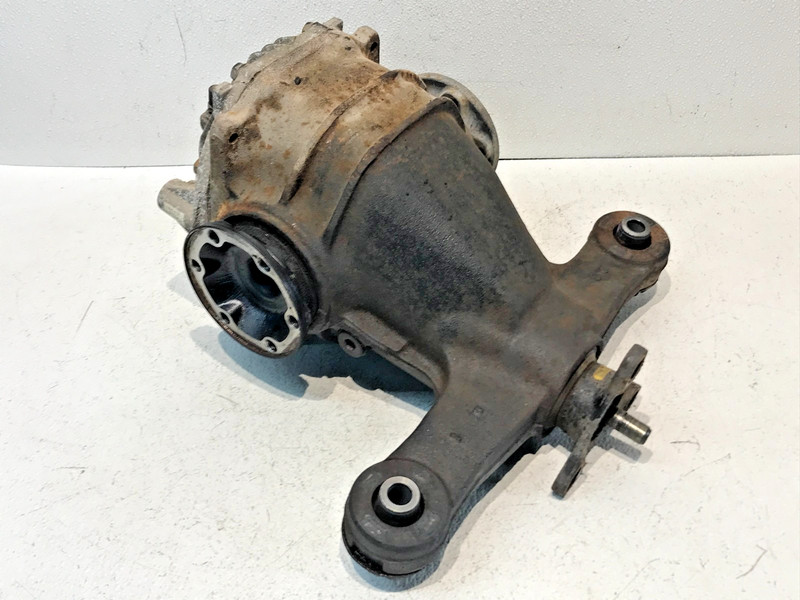 01-05 Lexus SC430 Rear Axle Differential Carrier OEM