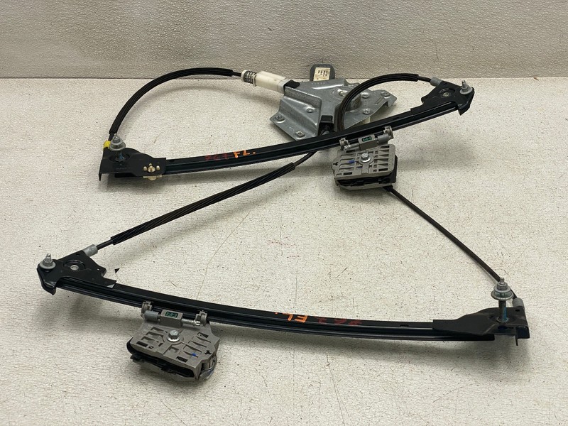 2009-2023 DODGE CHALLEGNGER SXT LEFT DRIVER SIDE WINDOW REGULATOR OEM LOT767