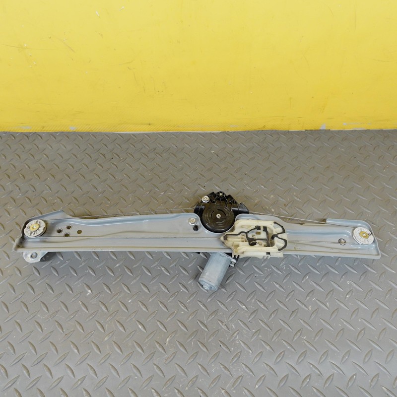 2019-2025 GMC SIERRA 1500 Rear Left Side Door Window Regulator Oem 558lm4022