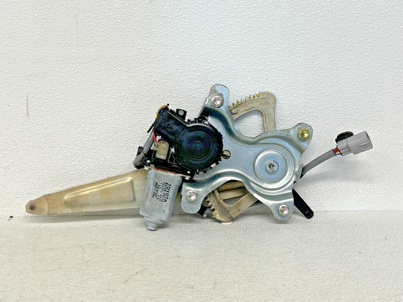 ⭐1998-2007 LEXUS LX470 REAR RIGHT PASS DOOR WINDOW REGULATOR MOTOR OEM LOT2581