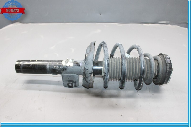 13-19 Cadillac XTS Front Right Passenger Side Shock Absorber Strut Oem