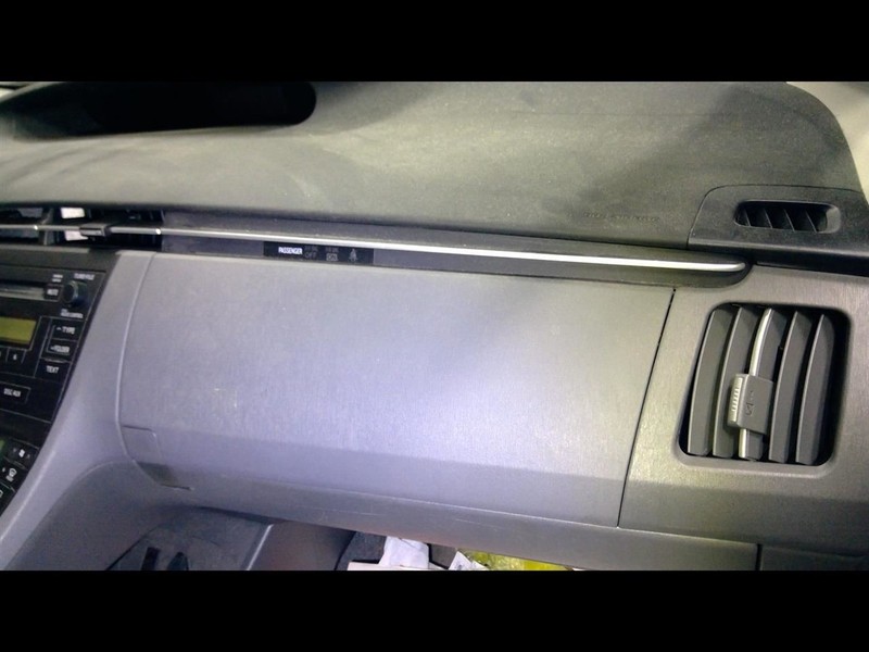 PRIUS 2010-2011 Upper Glove Box 1678928