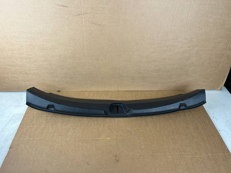 ✅17-23 Tesla Model 3 Rear Trunk Garnish Sill Trim Cover Scuff Panel 1086315-00-F