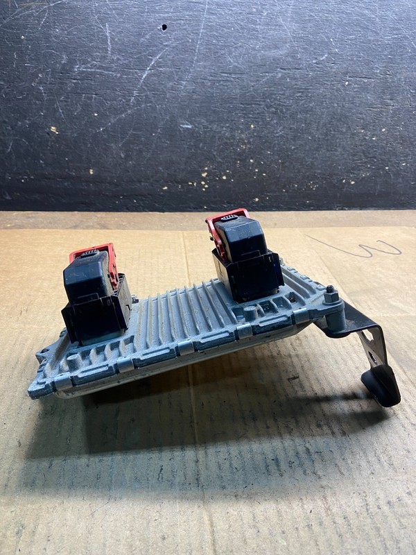 2012 Dodge Charger Chrysler Engine Control ECU ECM P68078633AE y3927 DG