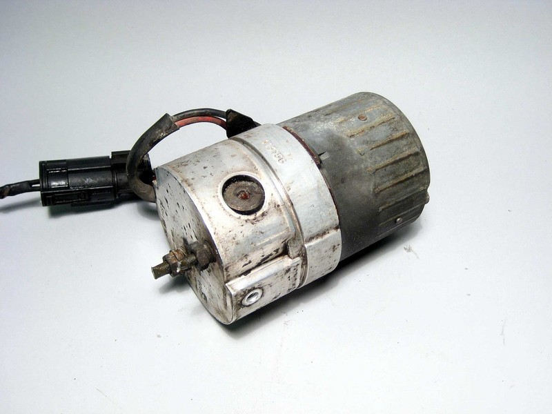 1998-2008 BMW E39 E38 DSC Pre-Charge Pump Traction Control Compressor E65 OEM