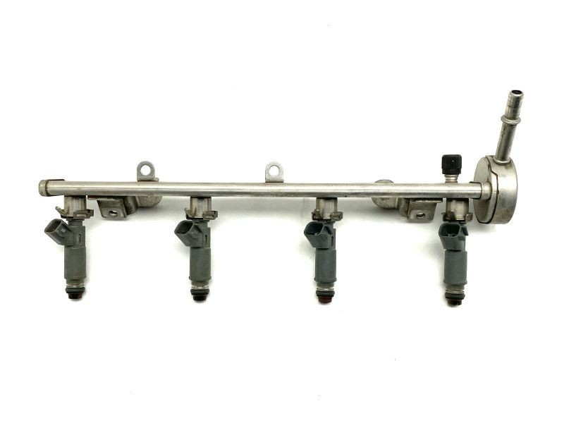 Fuel Rail With Injectors Fits 2006-2008 Pontiac Solstice 82678