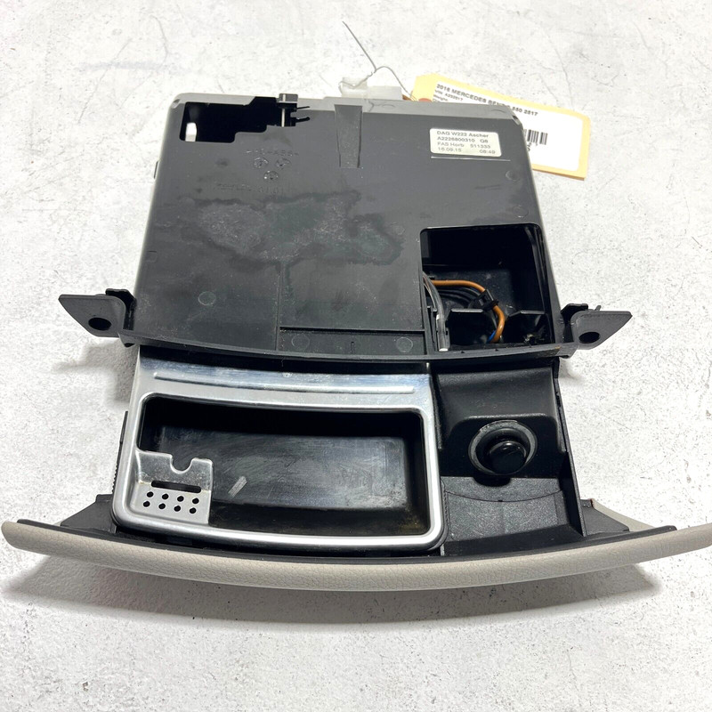 2014-2017 MERCEDES S550 DASHBOARD CENTER STORAGE COMPARTMENT TRAY OEM