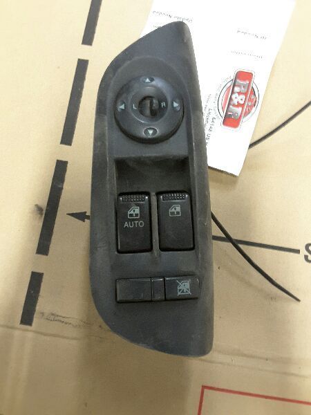 03 04 05 06 07 08 TIBURON L. ELECTRIC DOOR SWITCH 99978