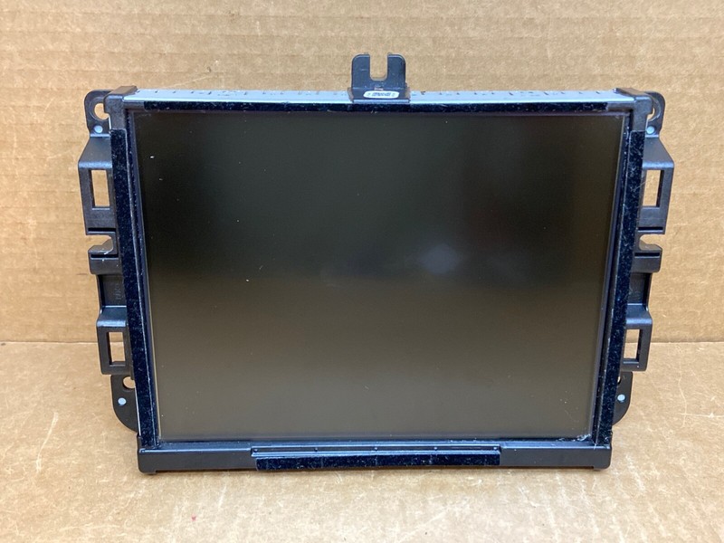 2017 Ram VP4 NA CMC Media Center Navigation Uconnect 8.4” 68270661AF