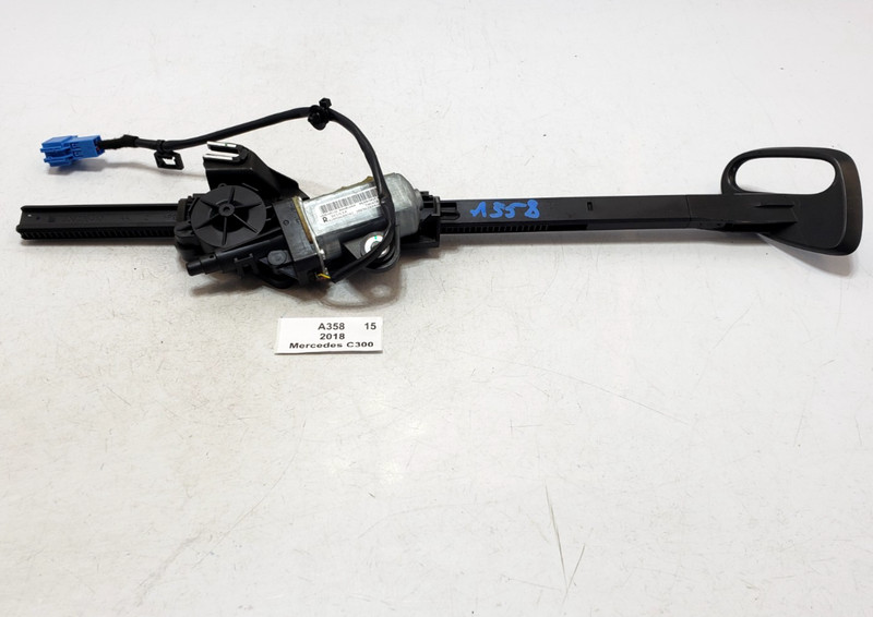 ✅ 17-23 OEM Mercedes C300 A205 Rear Right Passenger Seat Belt Adjuster Actuator