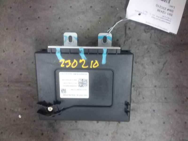 Body Control Module BCM Center Dash US Market Fits 18-19 SONATA 95400C2700