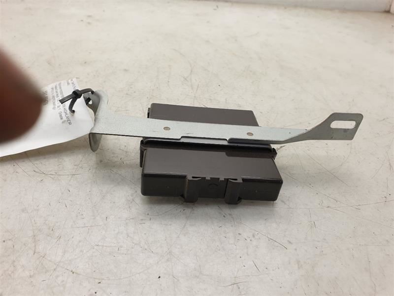 08-10 TOYOTA HIGHLANDER CHASSIS ECM ANTI THEFT LOCKING CONTROL MODULE ASSEMBLY