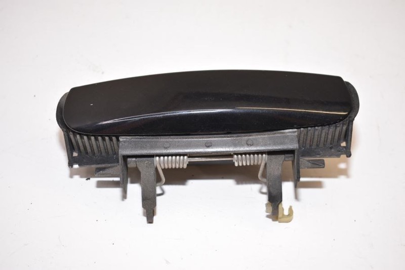 2002-2009 AUDI A4 SEDAN FRONT PASSENGER OUTER DOOR HANDLE BLACK