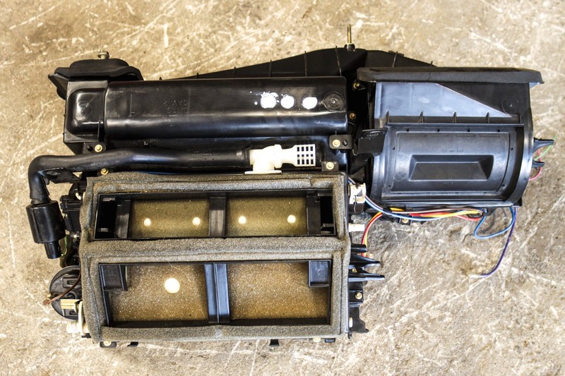 97-04 Chevy Corvette C5 Heater Housing Assembly w/Blower Motor HVAC OEM *USED*