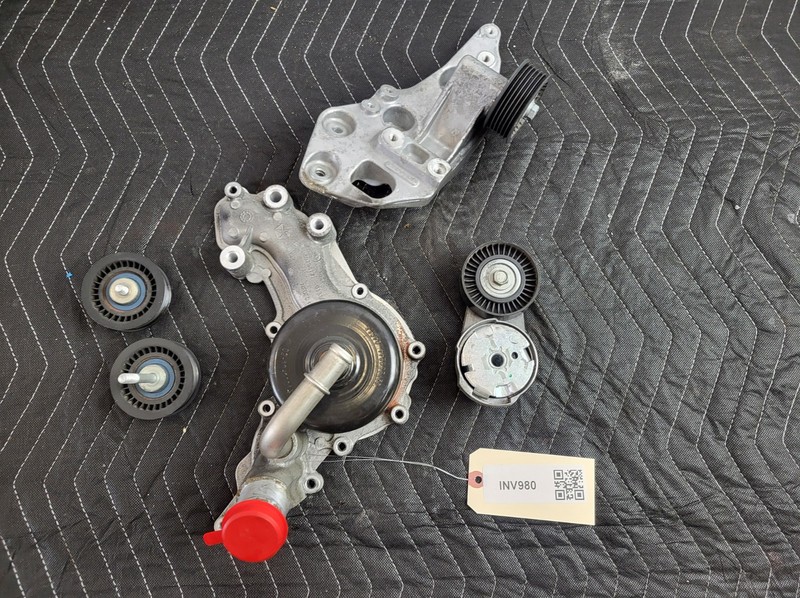 Used Oem Maserati Engine Coolant Water Pump & Pulley SET 2014-2019 Ghibli 3.0L