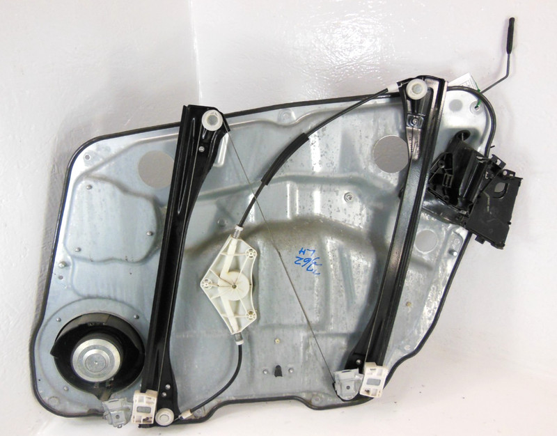 2007-2009 Mercedes-Benz GL320 Front Door Window Regulator Driver Left OEM