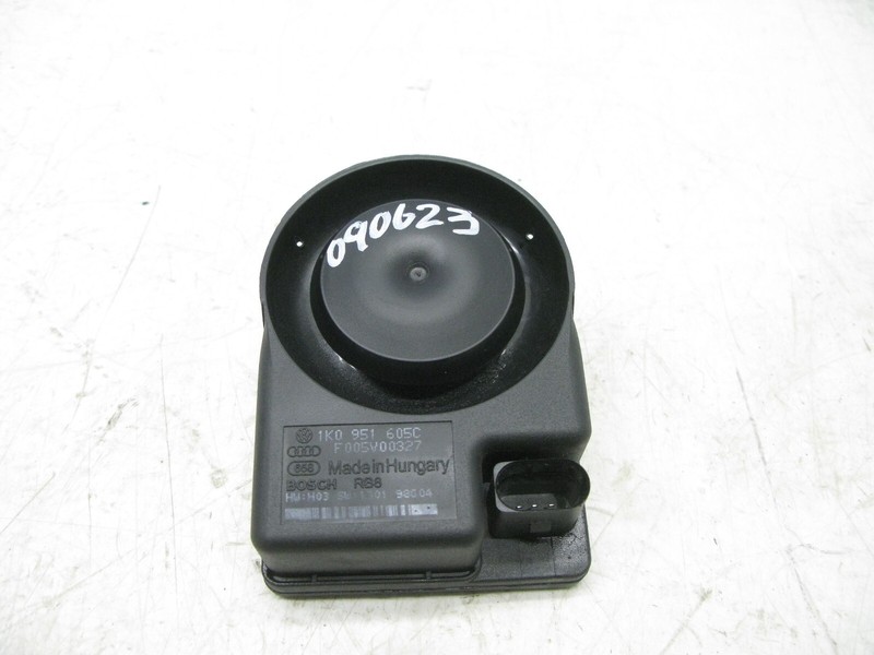 05-18 AUDI 8T A5 S5 A4 A3 A6 A8 Q3 Q5 ANTI THEFT SPEAKER ALARM SIREN HORN 090623