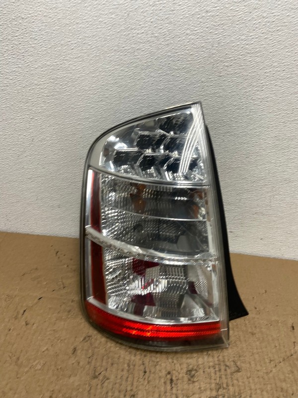 2006 2007 2008 2009 Toyota Prius Tail Light Left Driver LH AC5496 LK