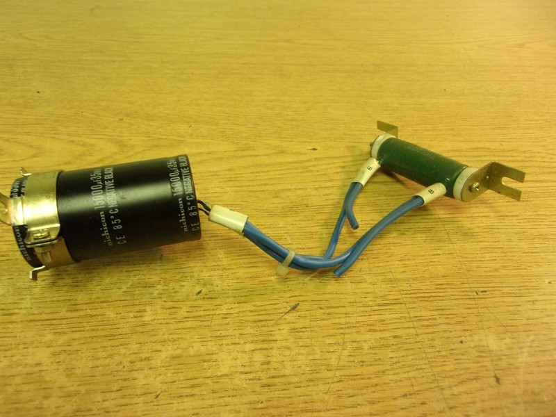 Nichicon 15000 UF 35WW CE 85 Negitive Black W/RWH 20 E 200 Resistor