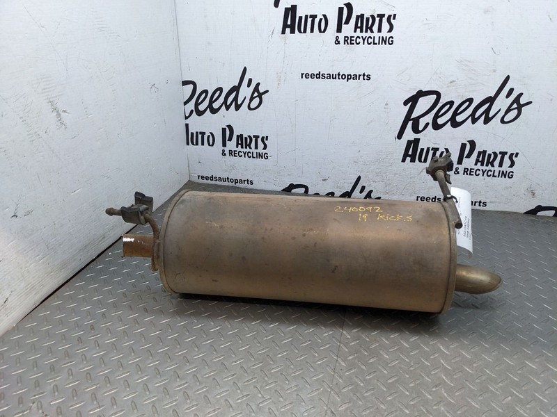 2018-2024 NISSAN KICKS FWD 1.6L REAR EXHAUST MUFFLER PIPE TUBE 20100-5RL6A OEM