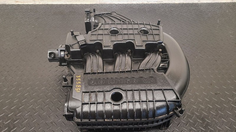 09-11 Dodge Nitro 4.0L Upper Intake Manifold Assembly OEM 04593578AD