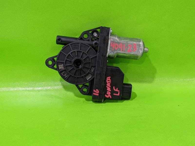 15-19 SONATA DRIVER LEFT FRONT WINDOW MOTOR OEM 4091-23