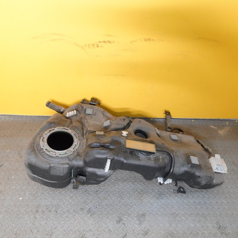 2019-2022 VOLVO XC40 FUEL GAS TANK RESERVOIR BOTTLE OEM 32312199