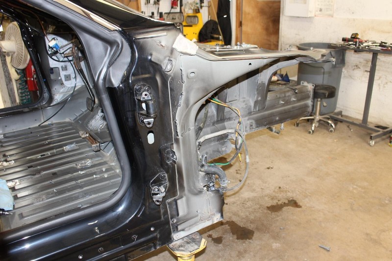 12-16 Tesla Model S Passenger Right Side Inner Structure Cut